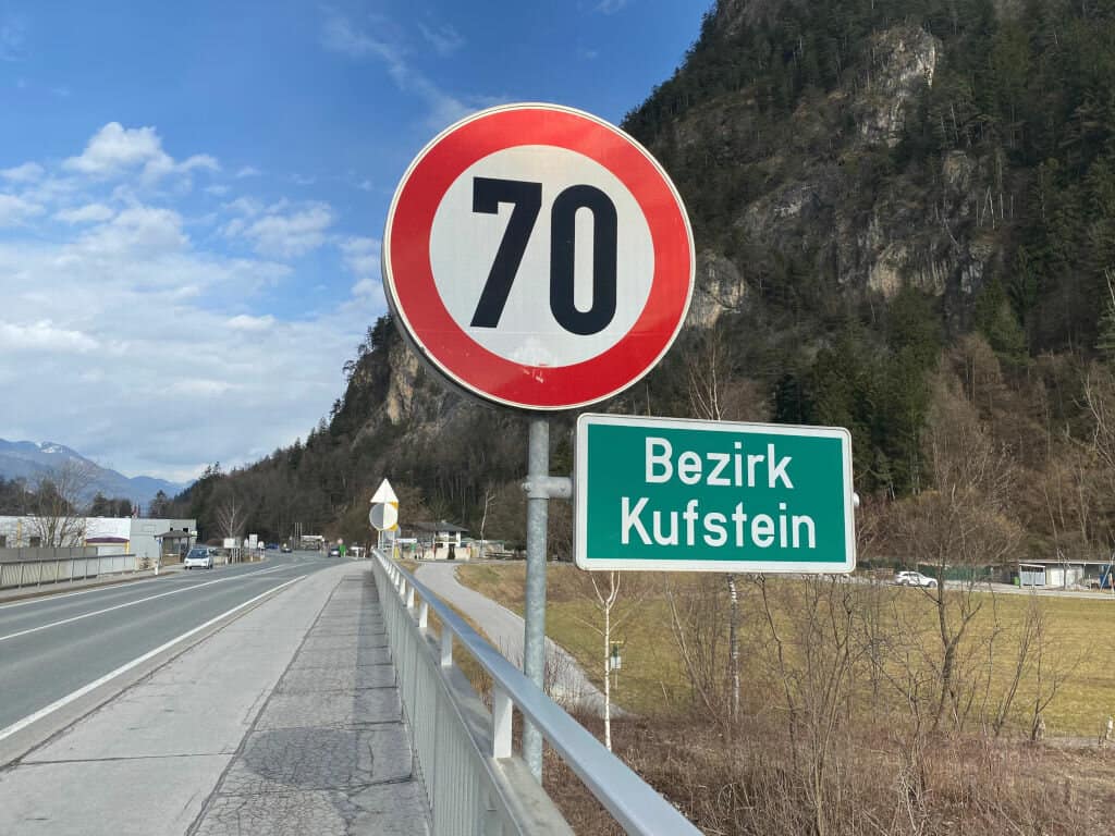 speed limit on Austrian highway